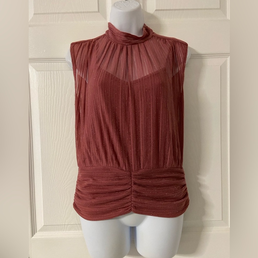 T37a- EMBER Mauve Metallic thread Mock Neck 2-in-1 Knit Sleeveless Top